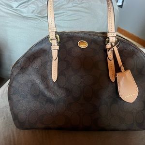 Coach signature purse. Closet clean out due to moving. Priced to sell.